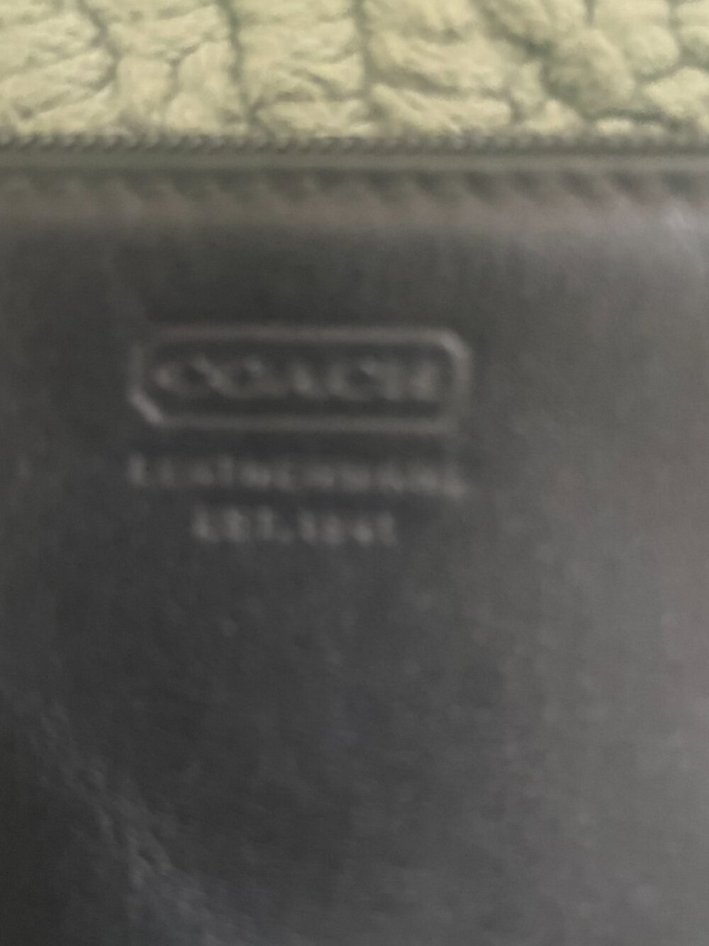 Vintage Coach Black Pebbled Leather Wristlet Wallet - Picture 5 of 8